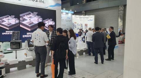 ‘클린코리아 쇼 2025’의 라이노스 부스 전경