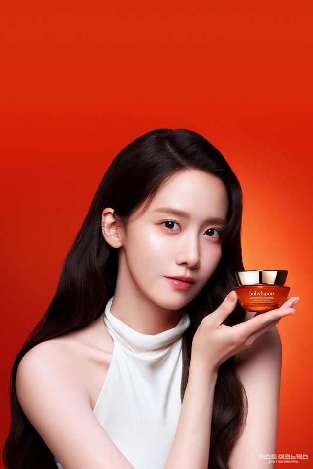 사진 출처 = 아모래퍼시픽_설화수 자음생크림 글로벌 캠페인_설화수 앰버더서 배우 윤아