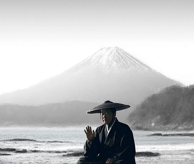 패러디 삽화=최로엡 화백