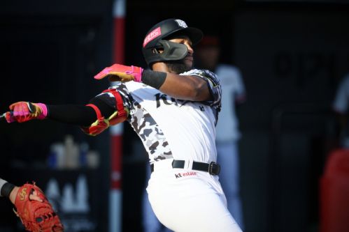 4년 만에 동산 3번째 골든글러브를 수상한 멜 로하스 주니어.경기일보 DB