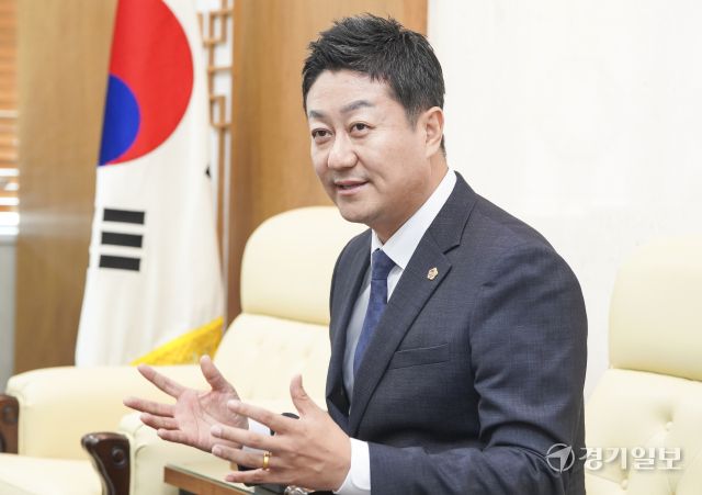 김진경 경기도의회 의장. 경기일보 DB.