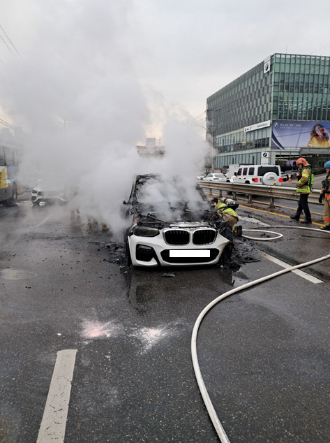 차량 화재. 경기도소방재난본부 제공