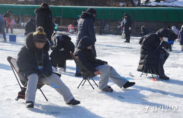 겨울축제, 관광객 북적북적 [포토뉴스]