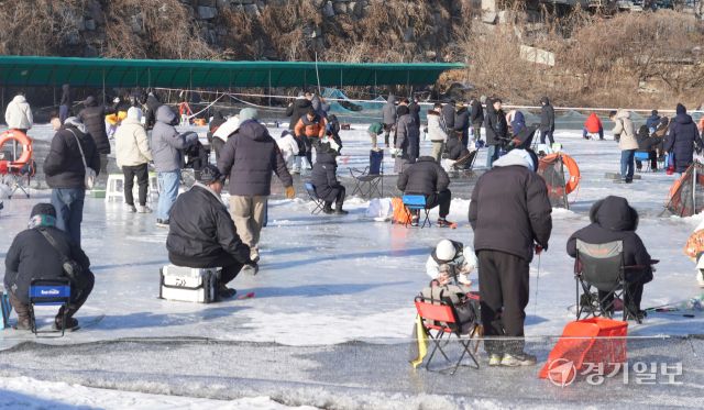 겨울축제, 관광객 북적북적 [포토뉴스]