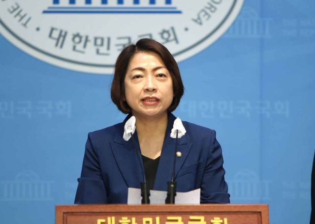 더불어민주당 황정아 대변인. 연합뉴스