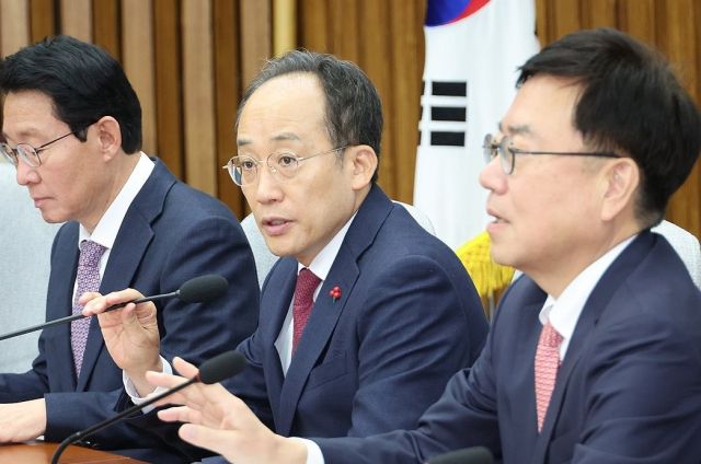 국민의힘 추경호 원내대표가 3일 오전 서울 여의도 국회에서 열린 원내대책회의에서 발언하고 있다. 연합뉴스