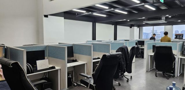 가짜 로또 당첨 번호 예측 조직 사무실. 인천경찰청제공