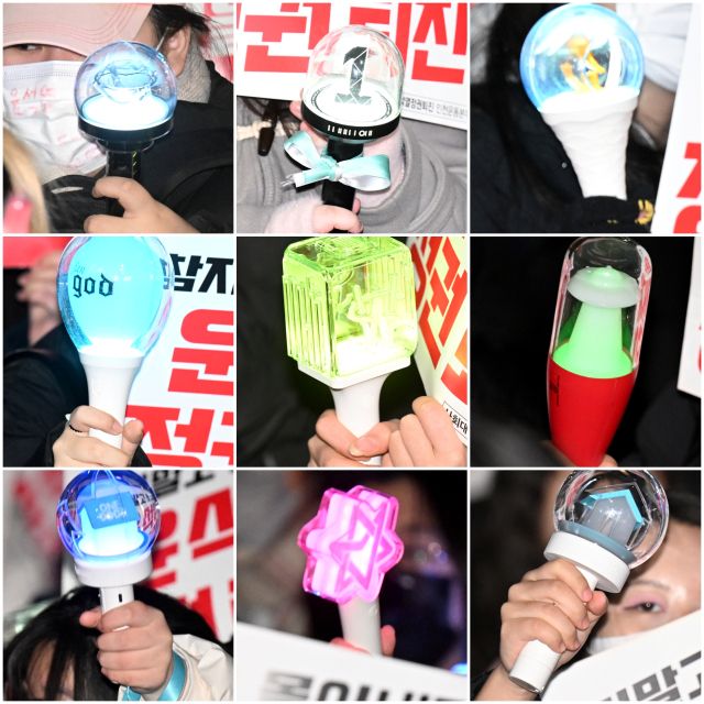 9일 오후 인천 남동구 롯데백화점 인천점 인근 거리에서 열린 윤석열 대통령 탄핵 촉구 집회 참가자들이 아이돌 응원봉을 손에 들고 있다. 조병석기자