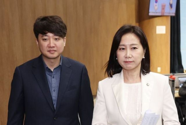 이준석 개혁신당 의원과 허은아 개혁신당 대표. 연합뉴스