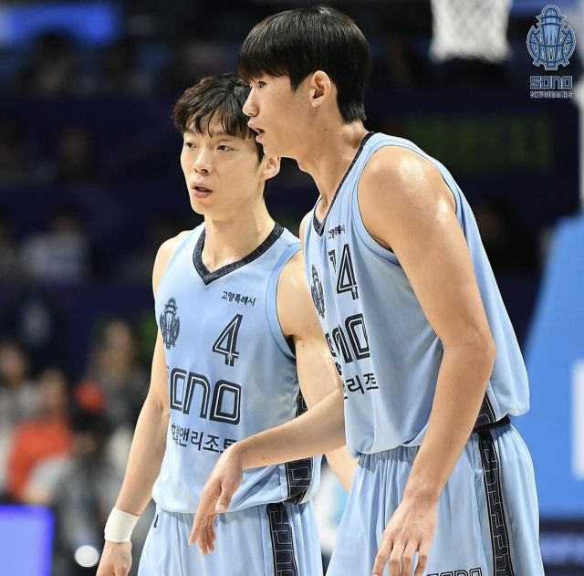 ‘에이스’ 이정현과 ‘아시아쿼터’ 케빈 켐바오가 부상으로 이탈한 고양 소노가 또다시 연패 수렁에 빠진 가운데 난적 울산 현대모비스와 만난다.소노 제공