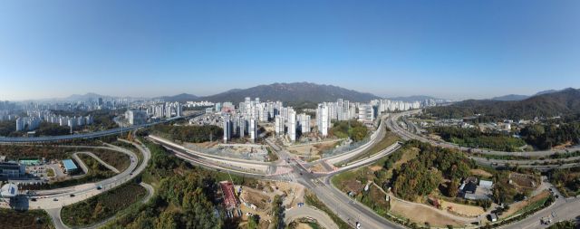 과천 지식정보타운 외곽 도로망 전경. 과천시 제공