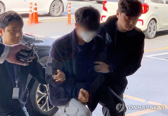 지난 9월 온라인 커뮤니티에 ‘야탑역 살인예고글’을 올린 작성자가 체포됐다. 연합뉴스