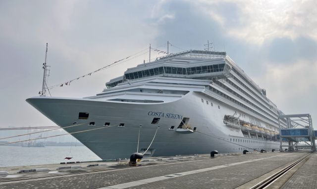 인천항 크루즈터미널에 정박한 코스타세레나호. IPA 제공