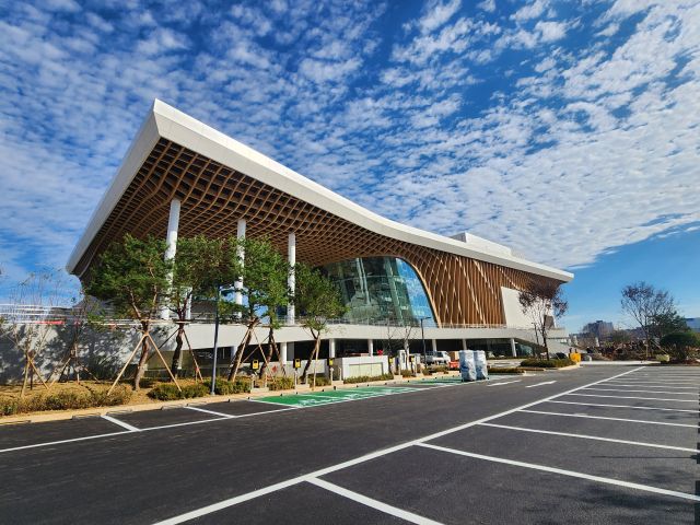 평택아트센터 전경. 평택시 제공