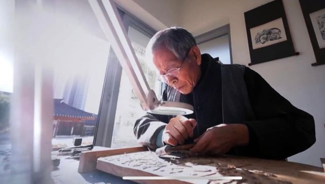 손영학 은곡 전통목판연구소 장인. 본인제공