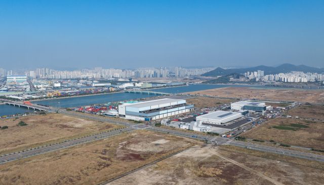 아암물류1·2단지 전경. 인천항만공사 제공