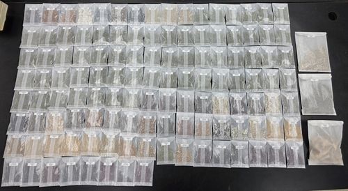 경기도종자관리소는 올해 생산한 토종 종자 10작물과 123자원. 경기도 제공