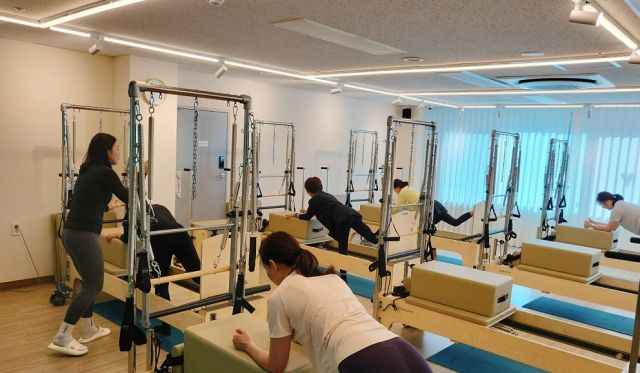 김포도시관리공사가 시민들의 건강 증진과 생활체육 활성화를 위해 양곡문화체육센터에서 프로그램을 운영하고 있다. 김포도시관리공사 제공