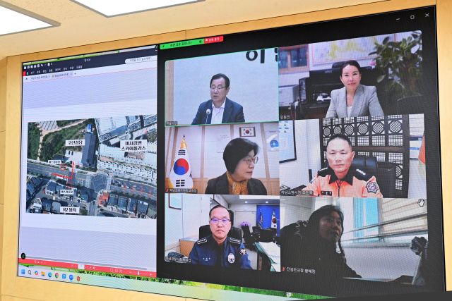 이현재 하남시장이 지역 기관장들과 실시간 화상 회의를 진행하고 있다. 하남시 제공