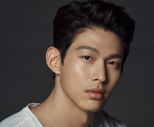 그룹 UN 출신 배우 최정원. 윌엔터테인먼트 제공