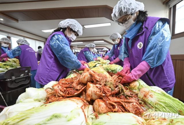 2025년 북한 이탈주민 김장체험 및 소외계층 나눔행사 [포토뉴스]