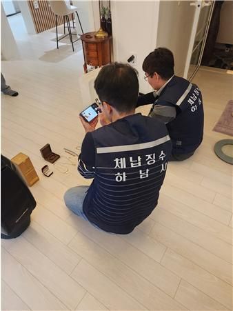 하남시 공무원들이 전국에 걸쳐 찾아가는 체납 행정을 펼치고 있다. 하남시 제공