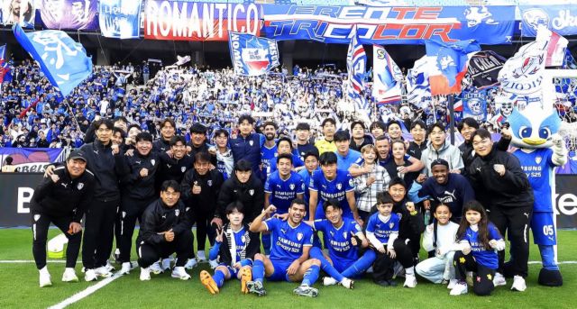 수원 삼성이 K리그2 준우승을 확정한 가운데, 12월 승격·강등 플레이오프서 1부리그 승격을 노리겠다는 각오다. 수원 삼성 제공