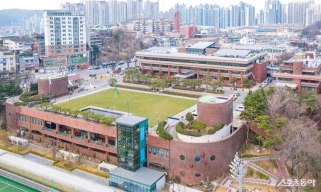 광명시청 전경. 광명시 제공