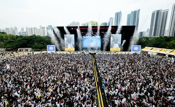 올해 8월1~3일 인천 송도달빛축제공원에서 열린 ‘2025 인천펜타포트 락 페스티벌’ 현장. 경기일보DB