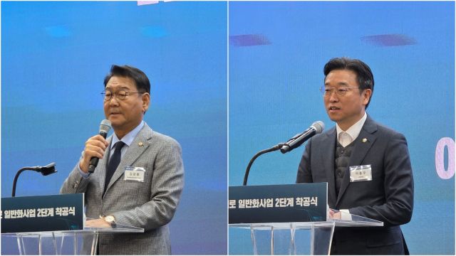 3일 인천 서구청에서 열린 인천대로 일반화사업 2단계 착공식에서 (왼쪽)더불어 민주당 김교흥(인천 서구갑)·이용우(서구을) 국회의원이 축사를 전하고 있다. 장민재 기자