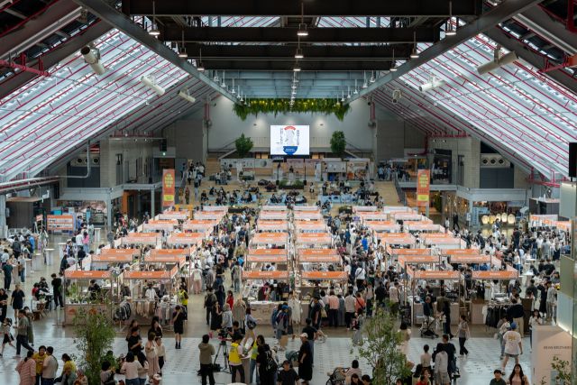 인천관광공사가 오는 8~9일 인천 상상플랫폼에서 ‘2025 인천 로컬 페스타(제4회 제물포 웨이브 마켓)’를 개최한다. 인천관광공사 제공