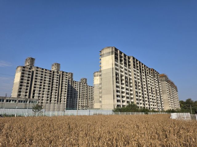 이천시 장호원읍 이황리 소재 중단됐던 아파트 공사현장. 이천시 제공
