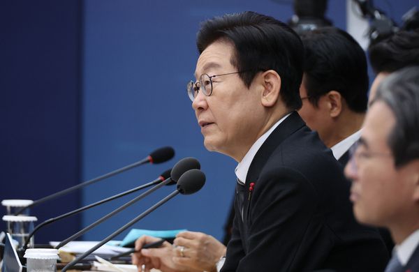 이재명 대통령이 12일 세종시 정부세종컨벤션센터에서 열린 과학기술정보통신부·개인정보보호위원회 업무보고에서 발언하고 있다. 연합뉴스