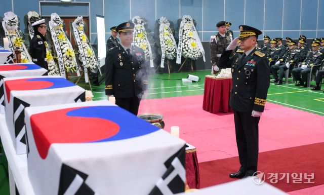 육군 5군단, 2025년 6·25 전사자 발굴 유해 합동영결식 [포토뉴스]