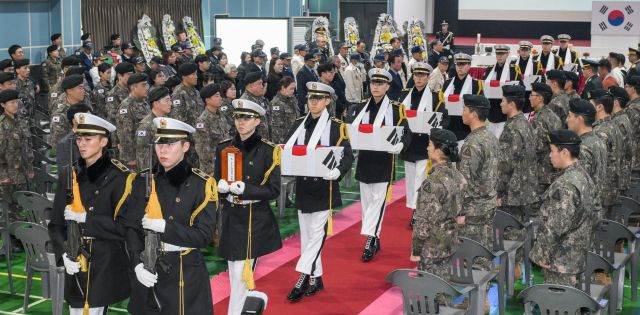 육군 5군단, 2025년 6·25 전사자 발굴 유해 합동영결식 [포토뉴스]
