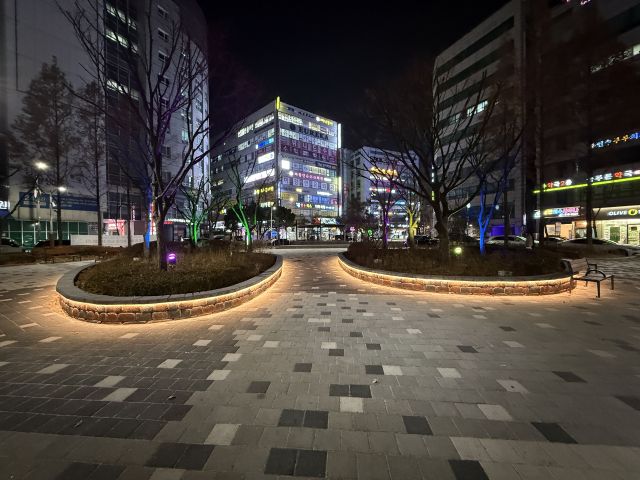 인천 연수구 야간 특화거리 조성사업 준공 모습. 연수구 제공