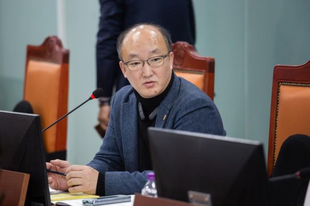 김동영 경기도의회 건설교통위원회 부위원장. 경기도의회 제공