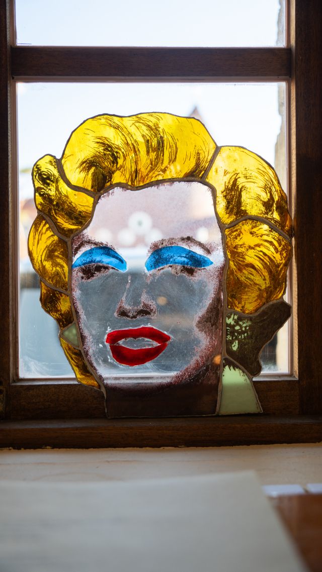 이해성. 마릴린. 뗌땜 제공