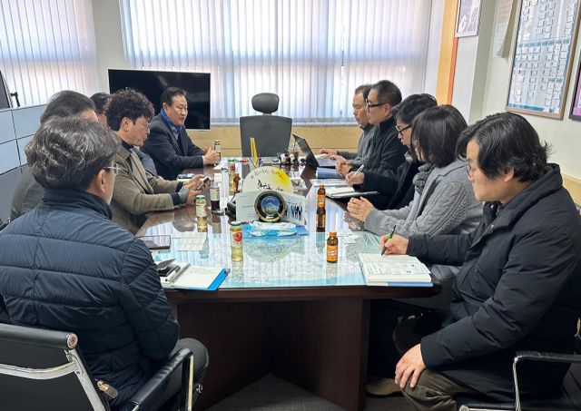 한국폴리텍대학이 성남산업단지 바이오 기업들과 산학렵력 업무협의를 진행하고 있는 모습. 한국폴리텍대학 성남캠퍼스 제공