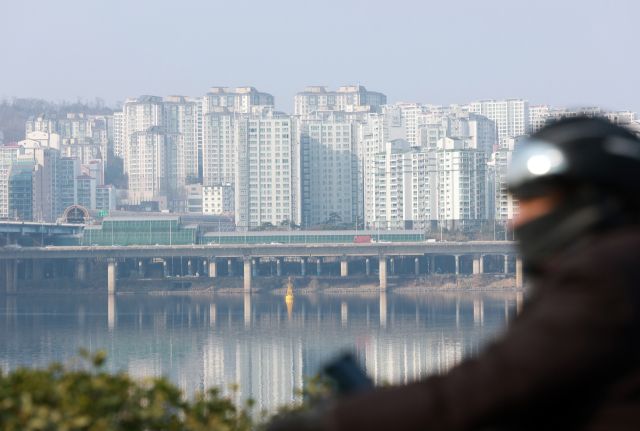 사진은 이날 서울 성동구 아파트 단지. 연합뉴스