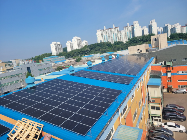 지난 2024년 신재생에너지 융복합지원사업으로 설치한 태양광 패널. 인천시 제공