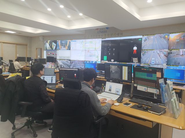 이천시가 관재센터에 실종자 고속검색 시스템 설치를 완료해 실종자의 골든타임 확보에 나선다. 이천시 제공