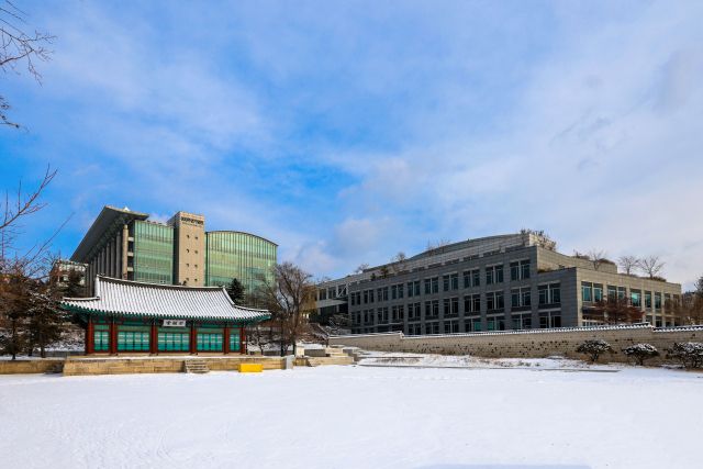 성균관대 전경. 성대 제송