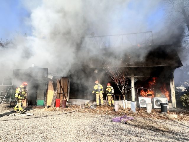여주 가남읍 식당 화재현장. 여주소방서 제공