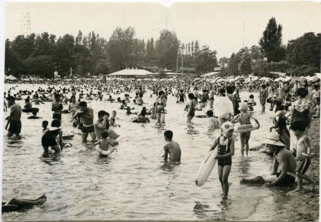 송도유원지(1960년대). 화도진도서관 제공