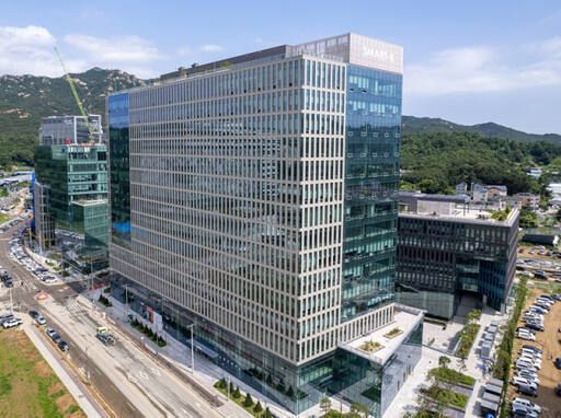 신성이엔지 과천 사옥. 신성이엔지 제공