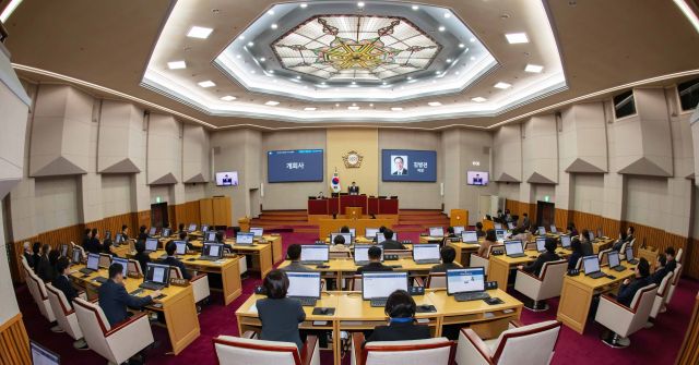 부천시의회 본회의장 전경. 의회 사무국 제공