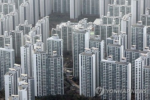 (서울=연합뉴스) 신현우 기자 = 사진은 이날 송파구 아파트 단지. 2025.3.13 nowwego@yna.co.kr