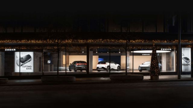 2023년 11월 스톡홀롬에 첫 오픈한 지커의 쇼룸. 지커