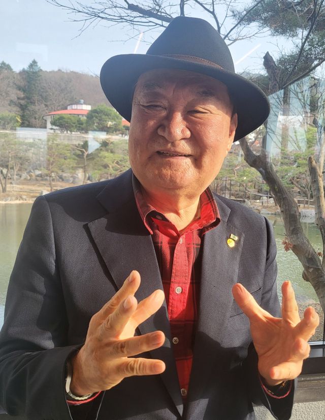 ‘유도계의 키다리 아저씨’ 남종현 (주)그래미 회장.황선학기자